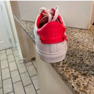 Givenchy White Leather Sneakers with Pink Heel Detail